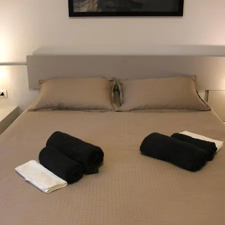 Rustic -100mt From Berninaexpress Appartement *